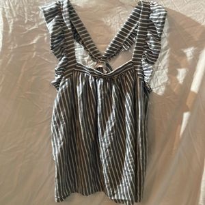 A size xxl Lauren Conrad flow, beautiful tank top